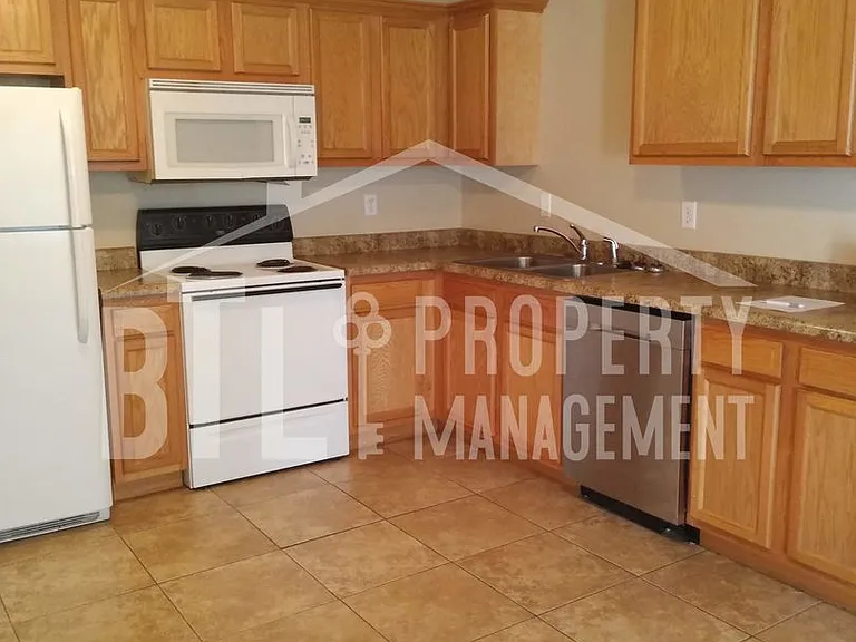 143 Proverbs Ct — Photo 4
