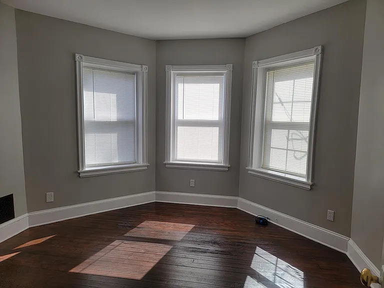240 Philadelphia Pike — Photo 6