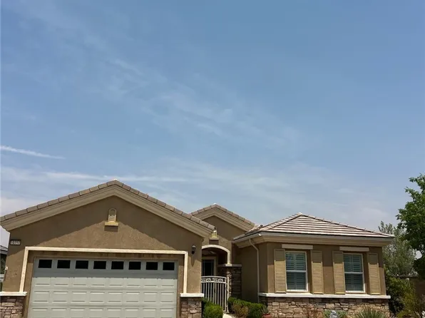 10767 Katepwa St, Apple Valley, CA 92308