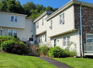 41 Whittlesey Dr, Bethel, CT 06801