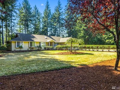 1279 SW Station Cir, Pt Orchard, WA, 98367