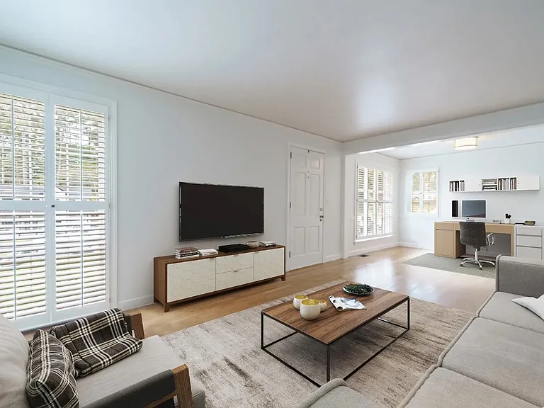 340 Allison Dr NE — Photo 3