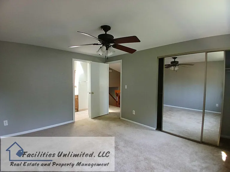 4515 Seaway Cir — Photo 11