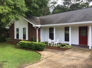 1033 Old River Rd, Petal, MS 39465