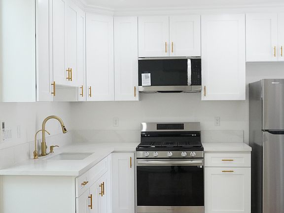 5th image of 3435 Woodruff Ave #A