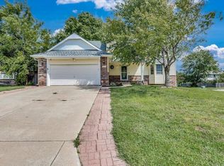 230 E Buckthorn Rd, Derby, KS 67037