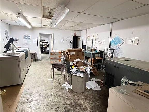 3rd image of 6725 11th Ave