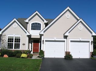 10 Mulberry Dr, Manahawkin, NJ 08050