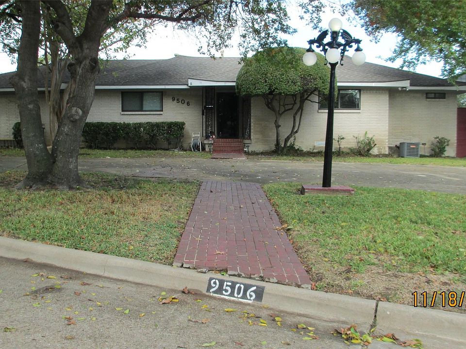 9506 Dixie front of house