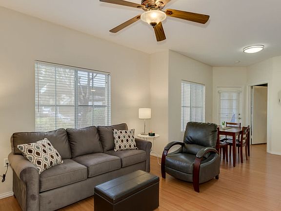 4th image of 3400 Cabana Dr Unit 1050