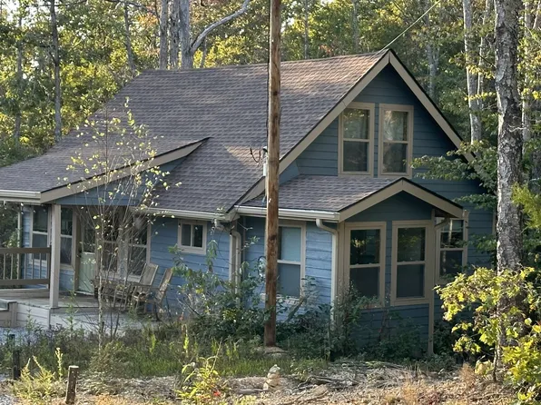 285 Tooley Trail Ln, Mc Ewen, TN 37101