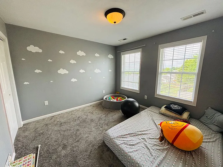 1050 New Village Dr NW — Photo 6