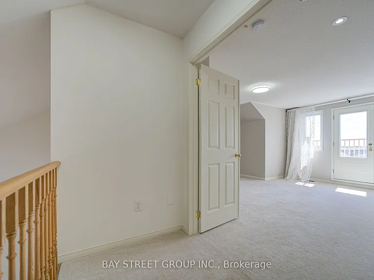 114 Ness Dr — Photo 24