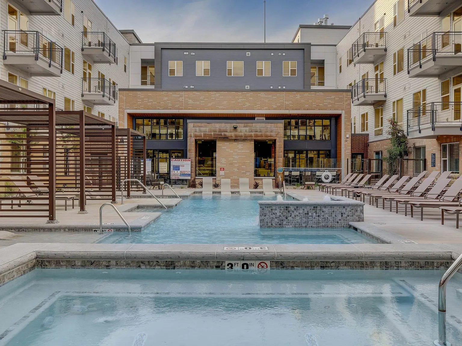 Alta Stone at The Gateway — Photo 1