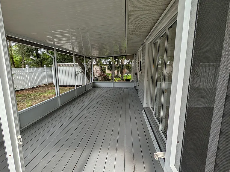 1315 8th St W — Photo 20
