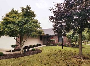 2711 Ridge Valley Dr, Fort Wayne, IN 46804