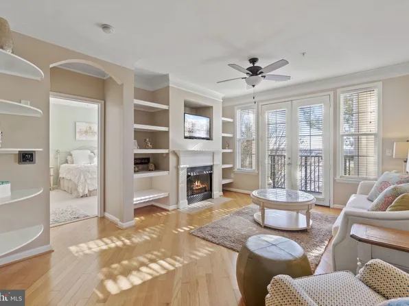 17 Granite Pl Unit 394, Gaithersburg, MD 20878
