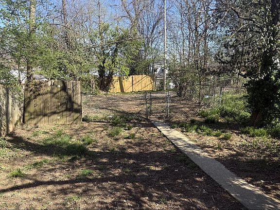 3rd image of 1425 Arling Ave