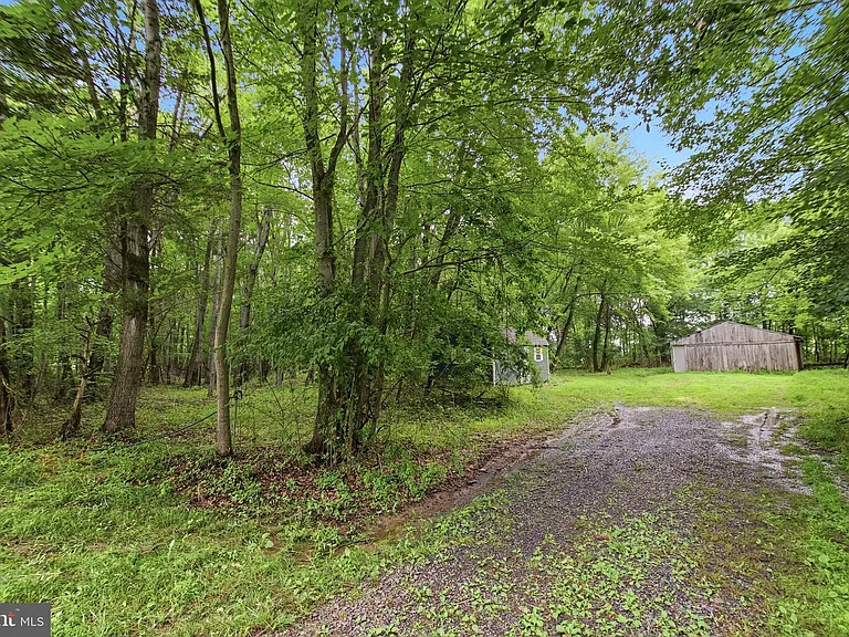 24674 Peach Orchard Ln — Photo 32