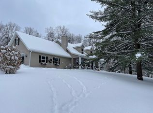 8753 28th St SE, Ada, MI 49301