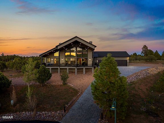 3rd image of 2258 Big Bear Cir