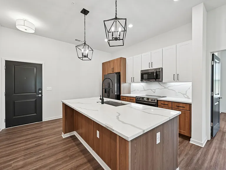 The Concord Luxury Apartments — Photo 50