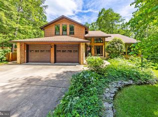 8323 Morningside Dr, Manassas, VA 20112