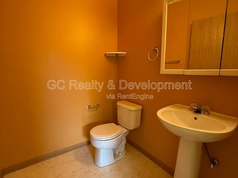 12961 Pennsylvania Ave — Photo 10