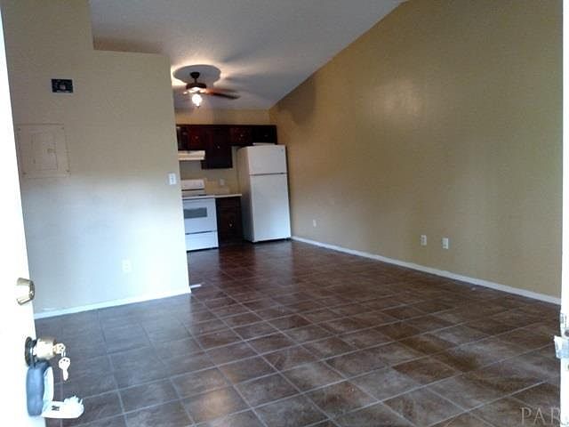 2nd image of 6802 Tiki Ln APT 2