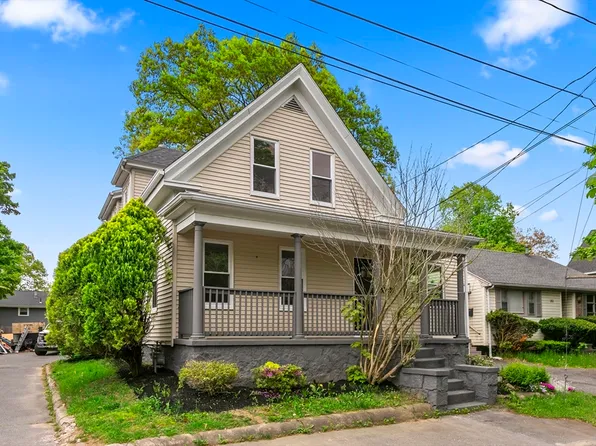 24 Martin St, Brockton, MA 02302
