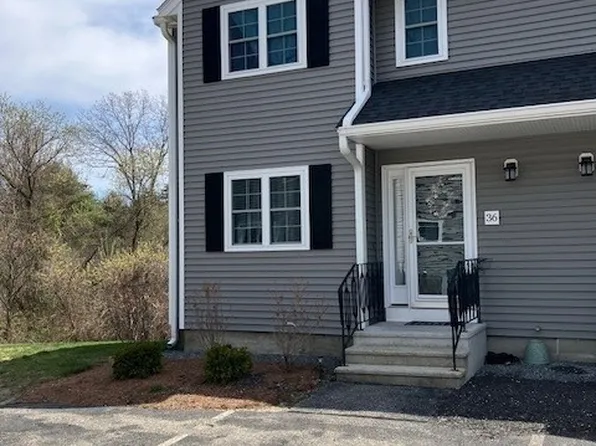 34 Lowell Rd APT 36, Pepperell, MA 01463