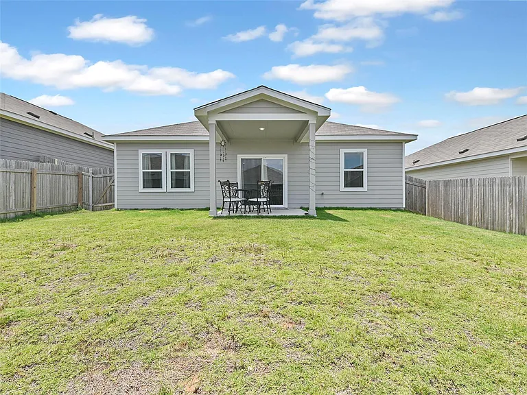 19517 Caymus Dr — Photo 20