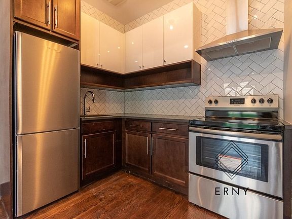 4th image of 306 Stockholm St #1C