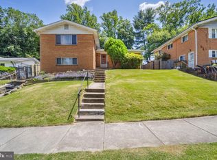 811 Malibu Dr, Silver Spring, MD 20901