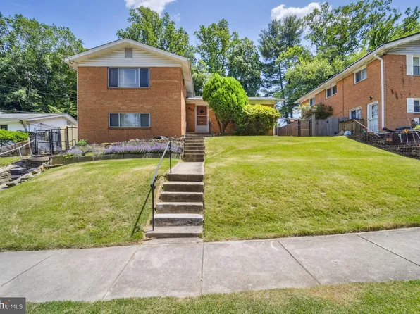 811 Malibu Dr, Silver Spring, MD 20901