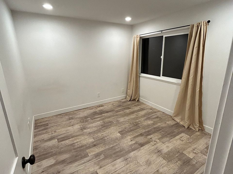 1st image of 413 Baja Ct