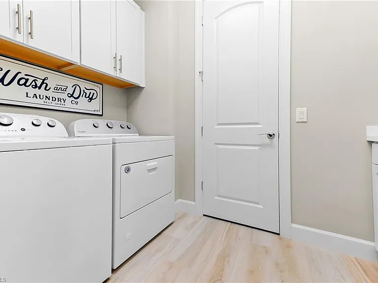 7763 Winding Cypress Dr — Photo 23