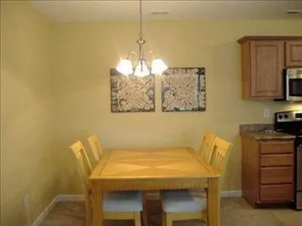 4421 Jaybird Cir #107, Wilmington, NC 28412
