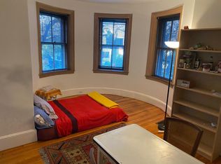 70 Mount Vernon St #1, Cambridge, MA 02140