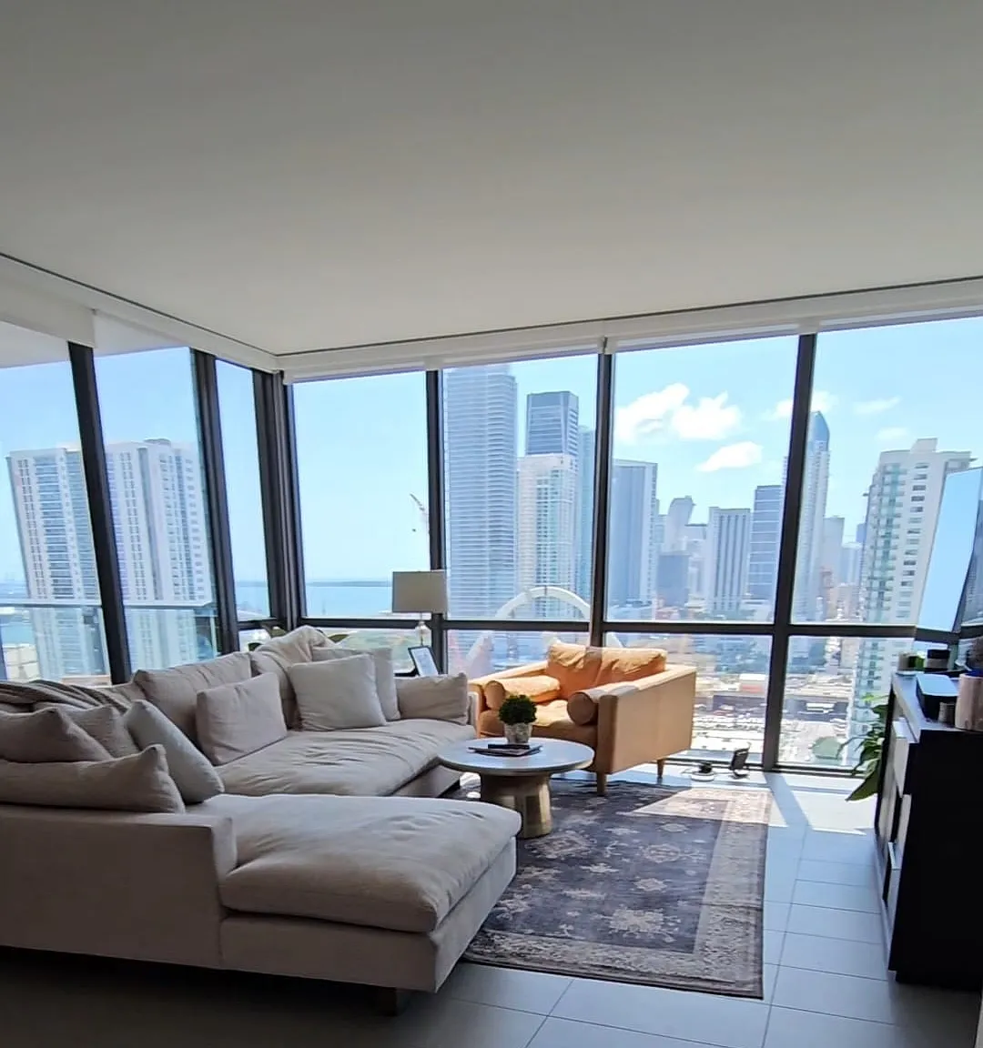 2 bed, 1110 sqft, $4,050 — Photo 1