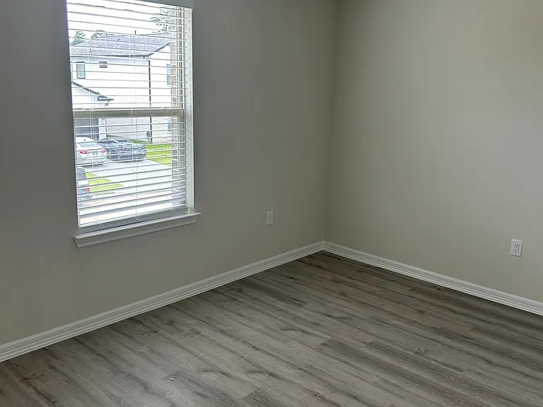 9650 Champion Heavens Dr — Photo 9