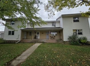 1113 Geneva Rd #2, Menasha, WI 54952