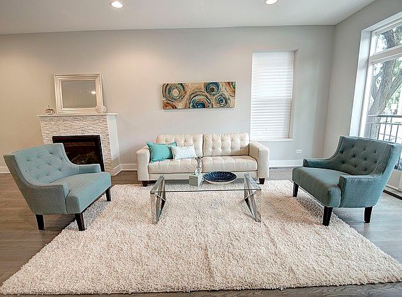2nd image of 4111 N Western Ave #3