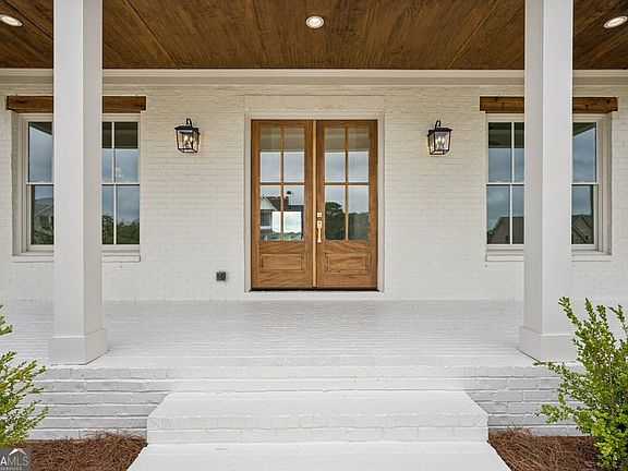 2nd image of 2125 Malcom Estates Dr