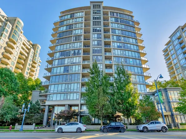 7362 Elmbridge Way #601, Richmond, BC V6X 0A6