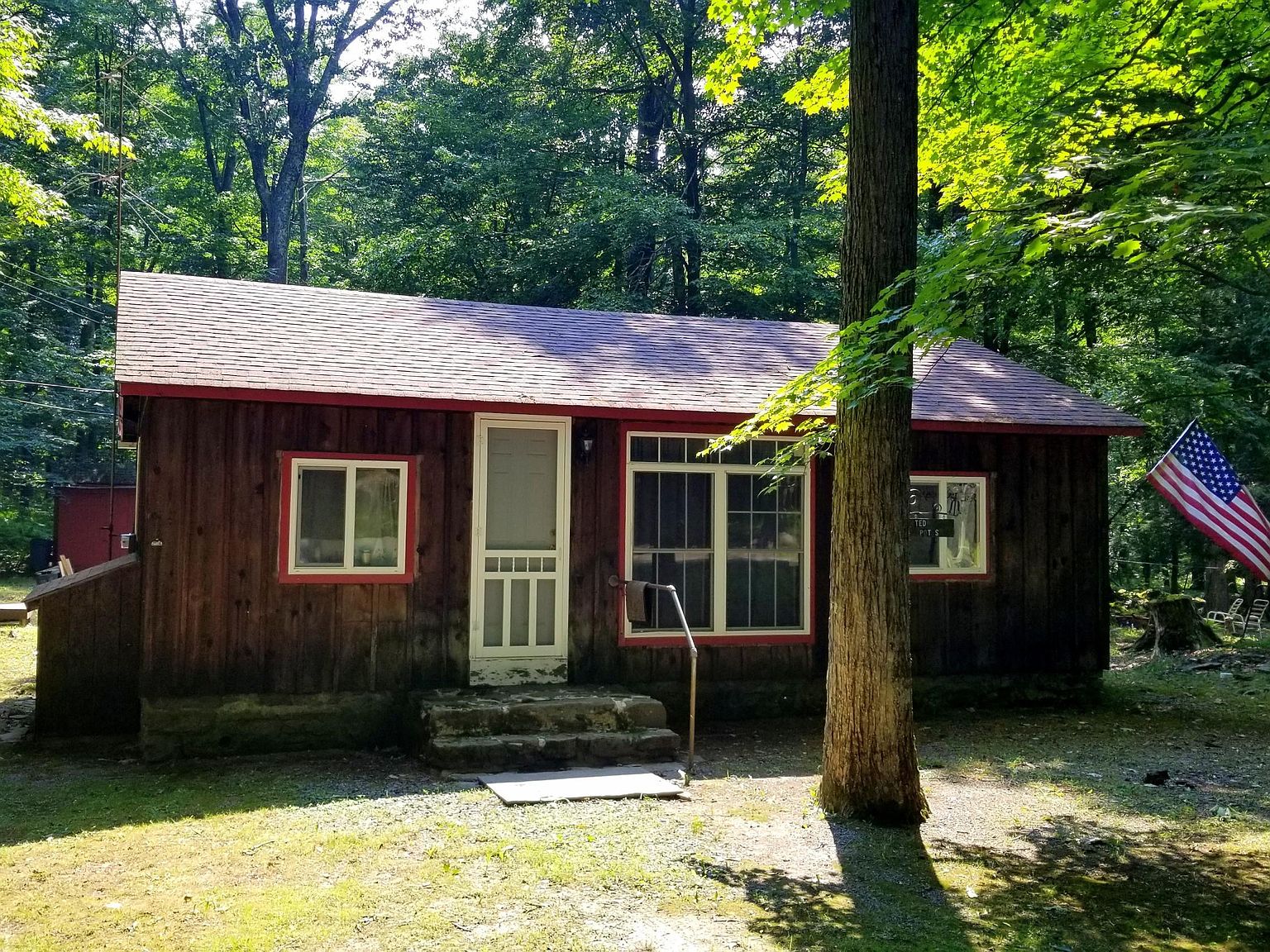 210 Maple Ln, Greentown, PA 18426 Zillow