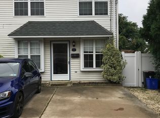 305 Ripka St APT A, Philadelphia, PA 19128