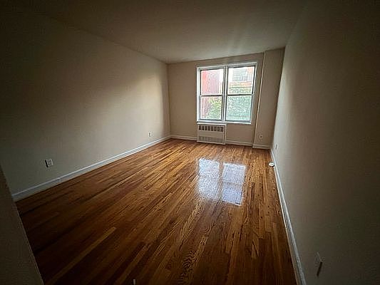 4th image of 141-05 Northern Blvd #5F
