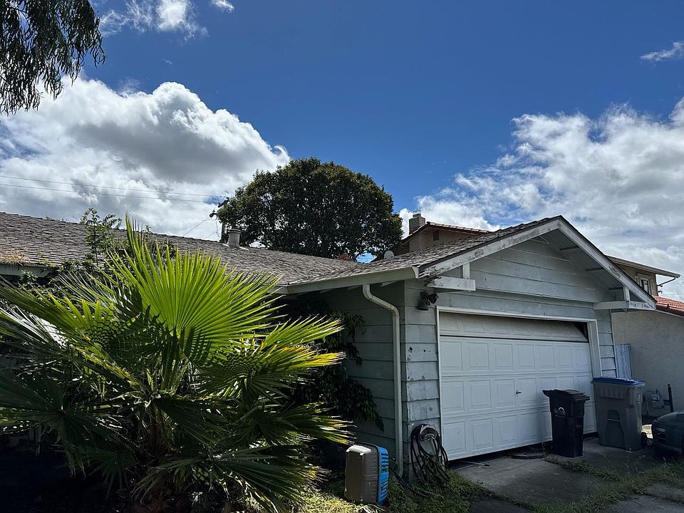 1st image of 3024 Via Del Sol
