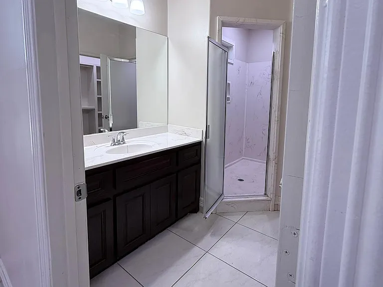 304 S Ridge Ln #1 — Photo 7